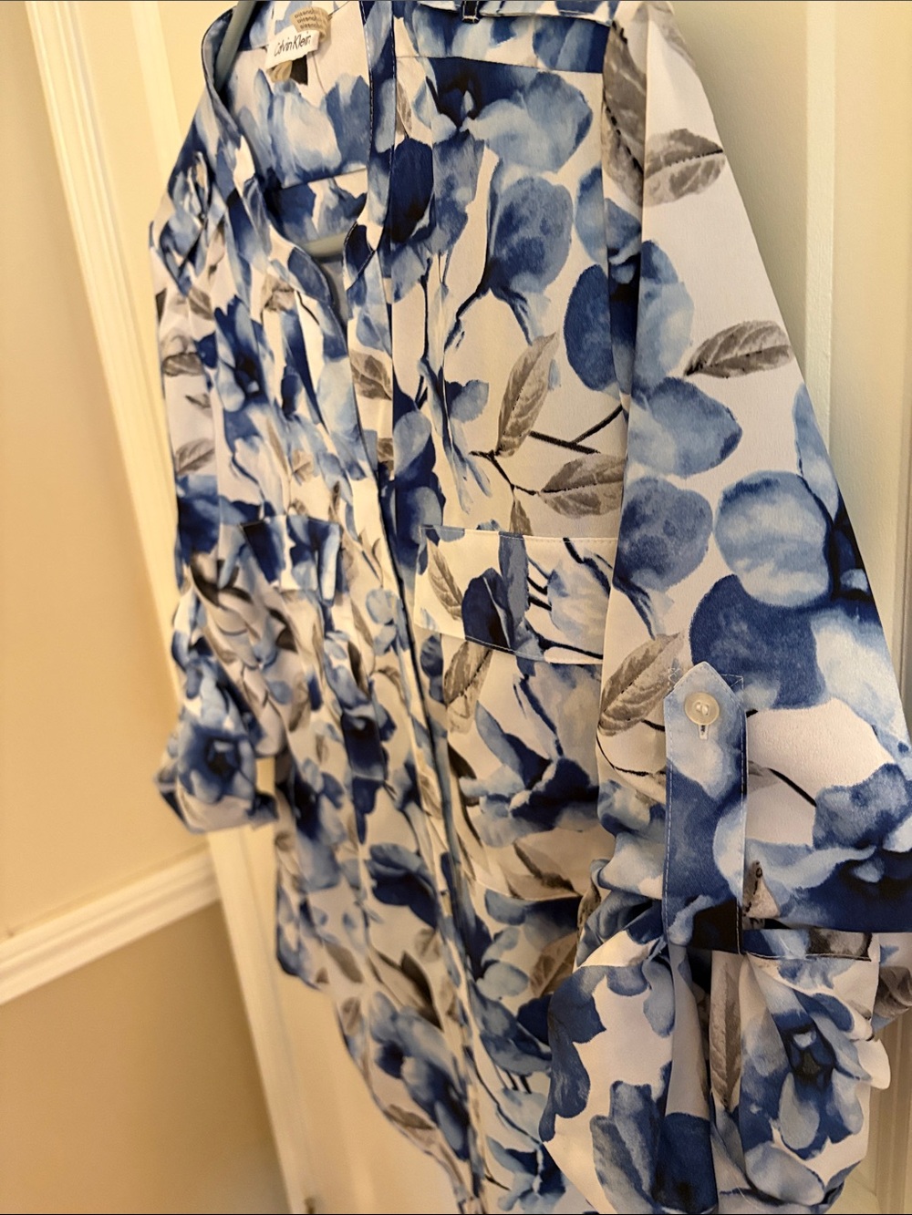 Calvin Klein White and Blue Floral Button-Front Blouse - Picture 3 of 3